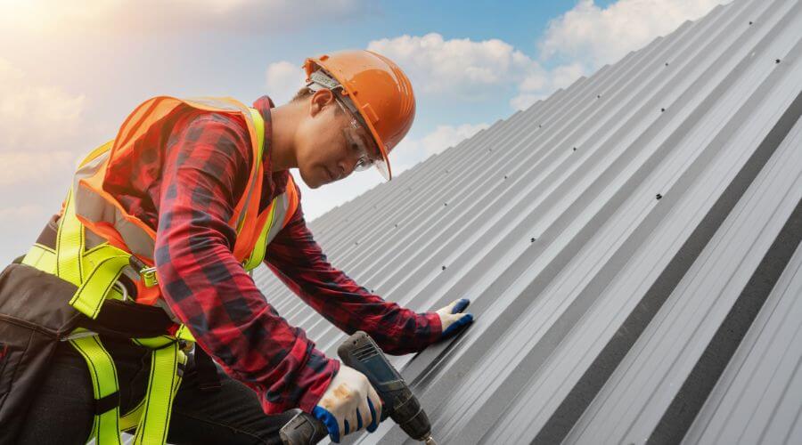 Expert Emergency Roof Repairs services in Island Pond, VT